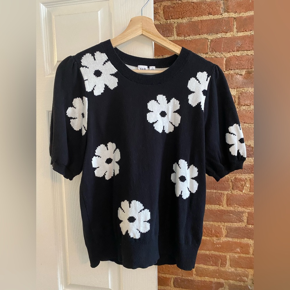 Gap Puff Sleeve Print Crewneck Sweater